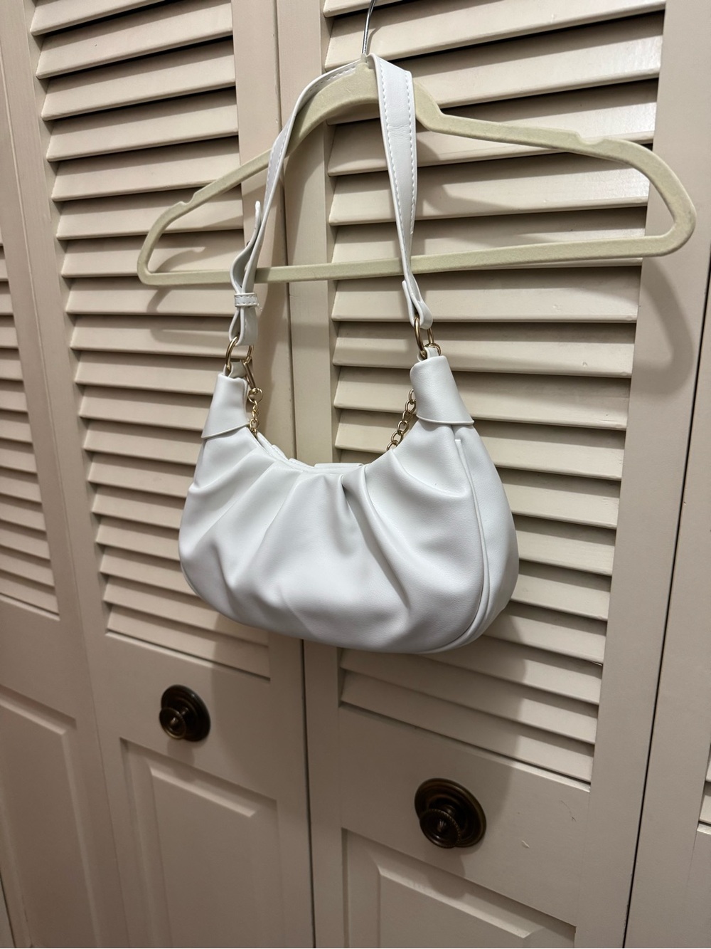 White Ruched Shoulder Bag with Gold Chain Accent